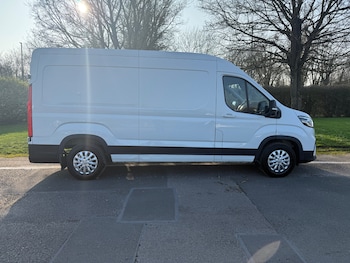 Used Maxus Deliver 9 2023 for sale - 77804412: Photo