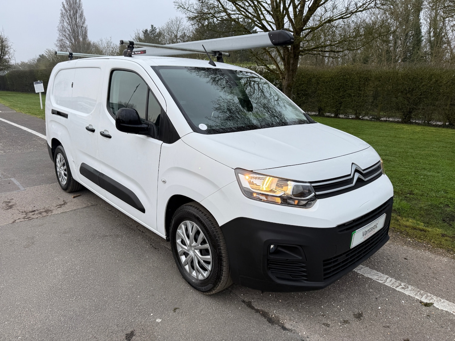 Used Citroen Berlingo 2022 for sale - 77804307: Photo 2