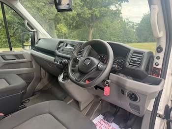 Used Volkswagen Crafter 2019 for sale - 79055106: Photo
