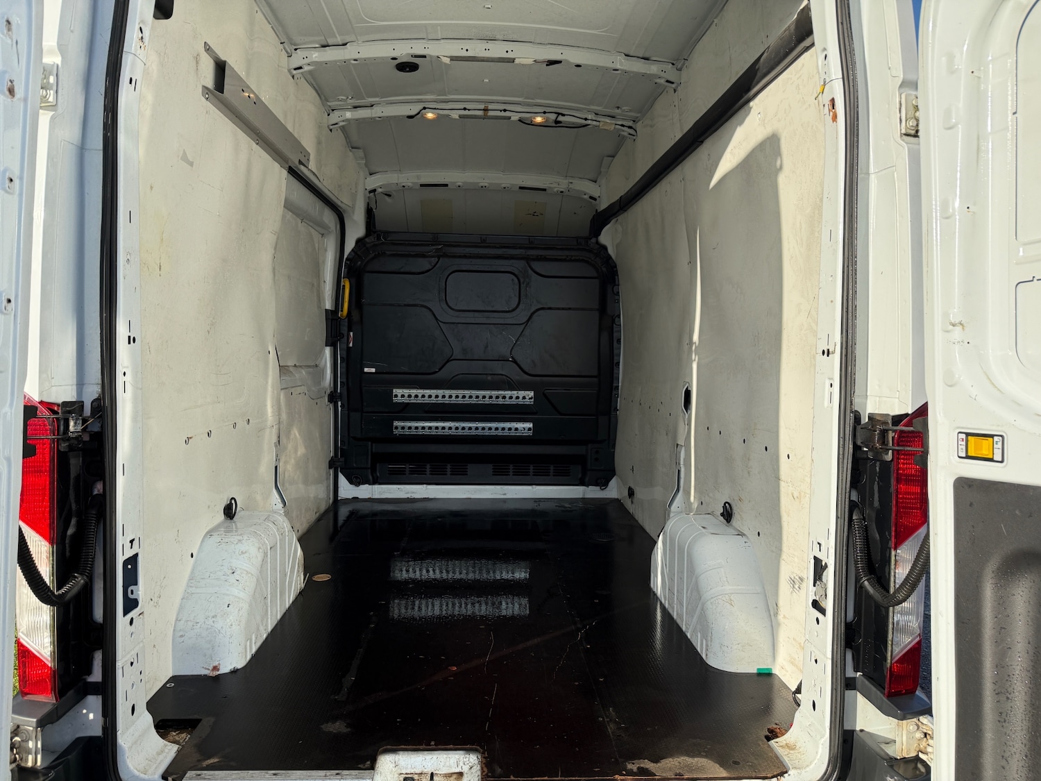 Used Ford Transit 2018 for sale - 76946941: Photo 4