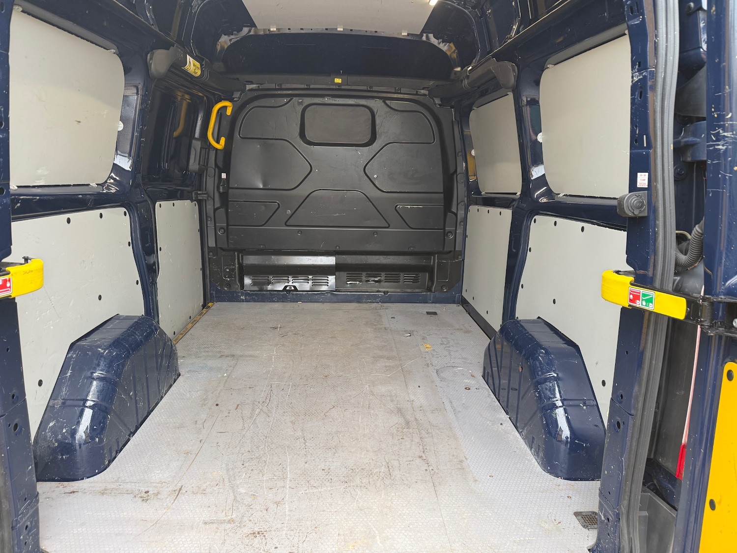 Used Ford Transit Custom 2017 for sale - 77805331: Photo 23