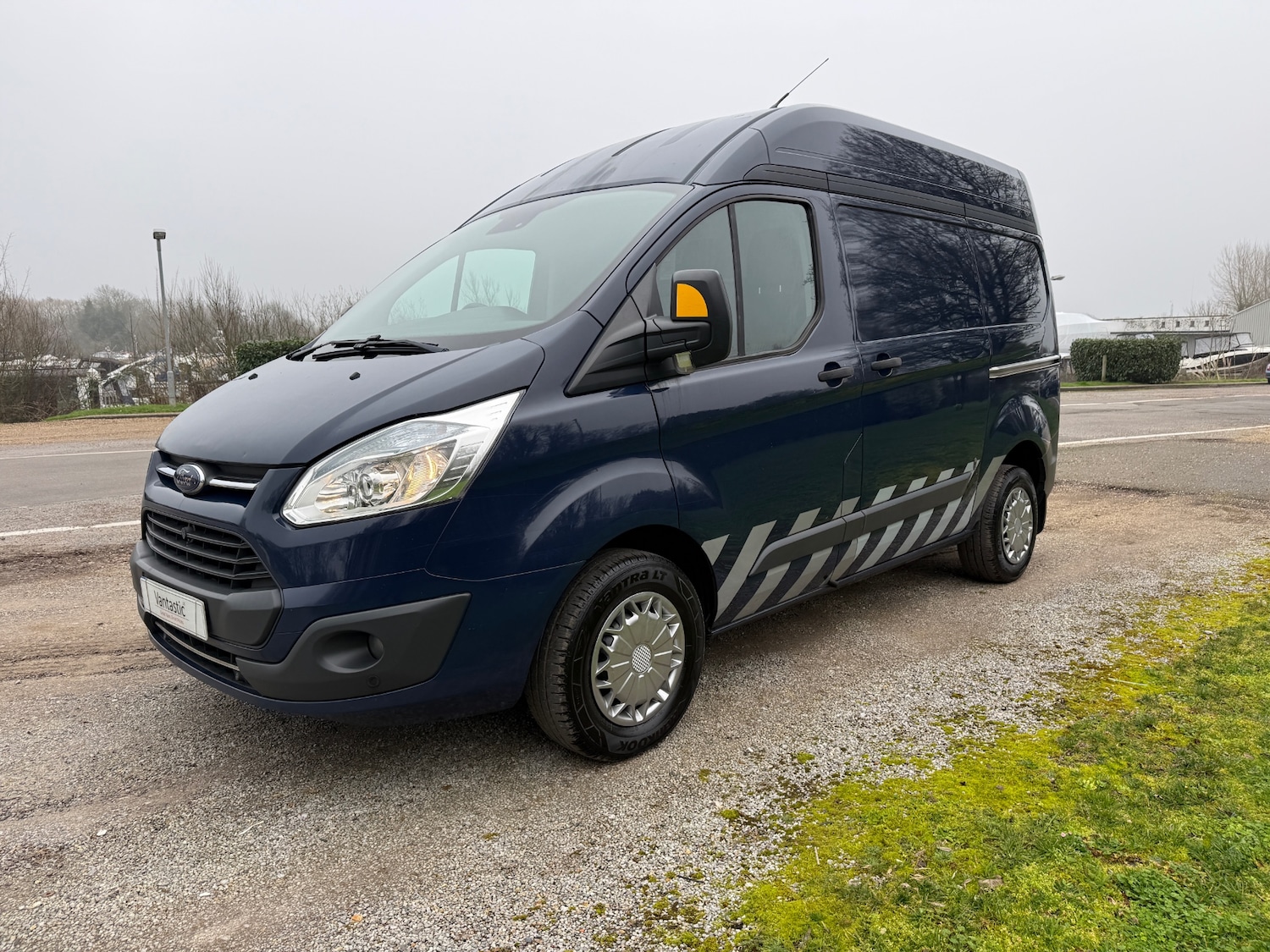 Used Ford Transit Custom 2017 for sale - 77805331: Photo 8