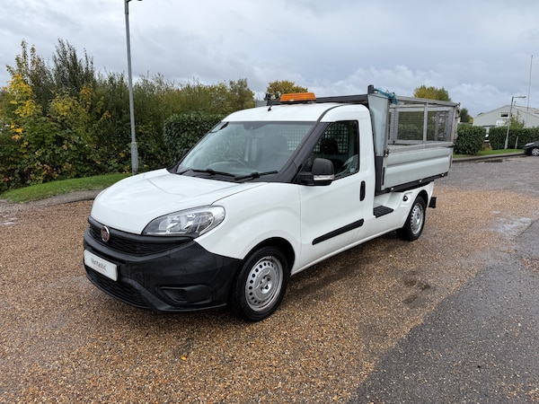 Used Fiat Doblo 2017 for sale - 76327865: Photo 16