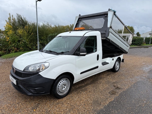 Used Fiat Doblo 2017 for sale - 76327865: Photo 1