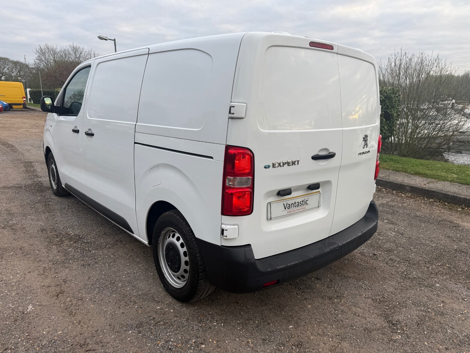 Used Peugeot Expert 2021 for sale - 78119365: Photo 10