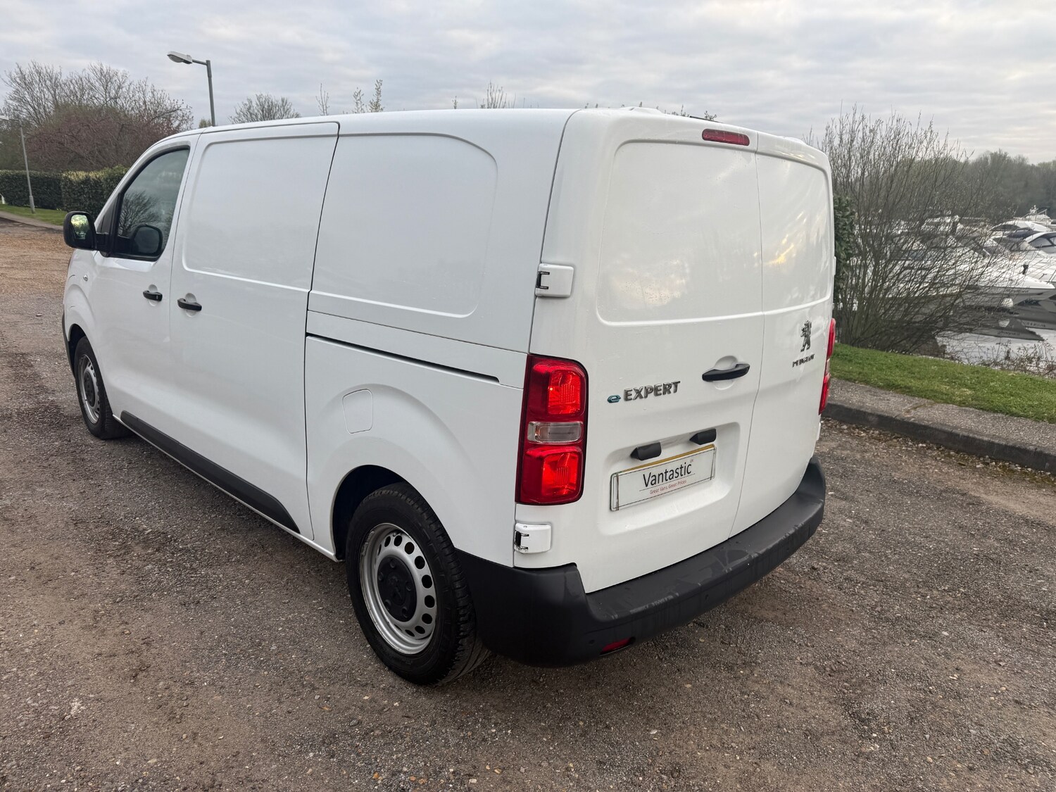 Used Peugeot Expert 2021 for sale - 78119365: Photo 11