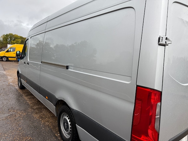 Used Mercedes-Benz Sprinter 2020 for sale - 76327970: Photo 10