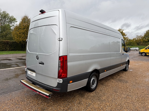 Used Mercedes-Benz Sprinter 2020 for sale - 76327970: Photo 8