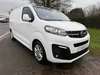 Vauxhall Vivaro feature image