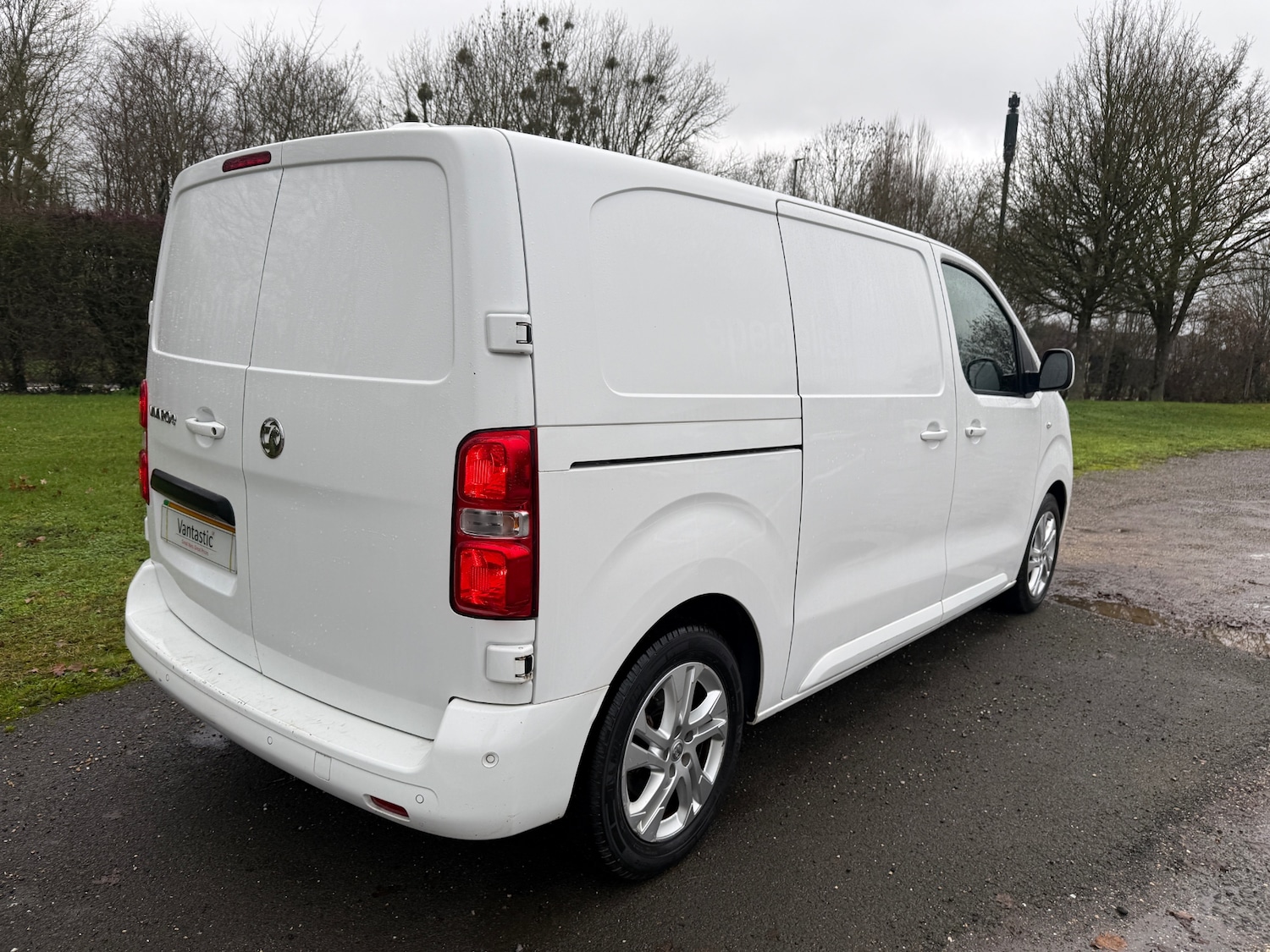 Used Vauxhall Vivaro 2021 for sale - 77106358: Photo 8