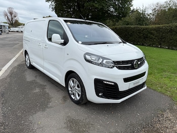 Vauxhall - Vivaro