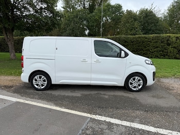 Used Vauxhall Vivaro 2022 for sale - 76027020: Photo 4