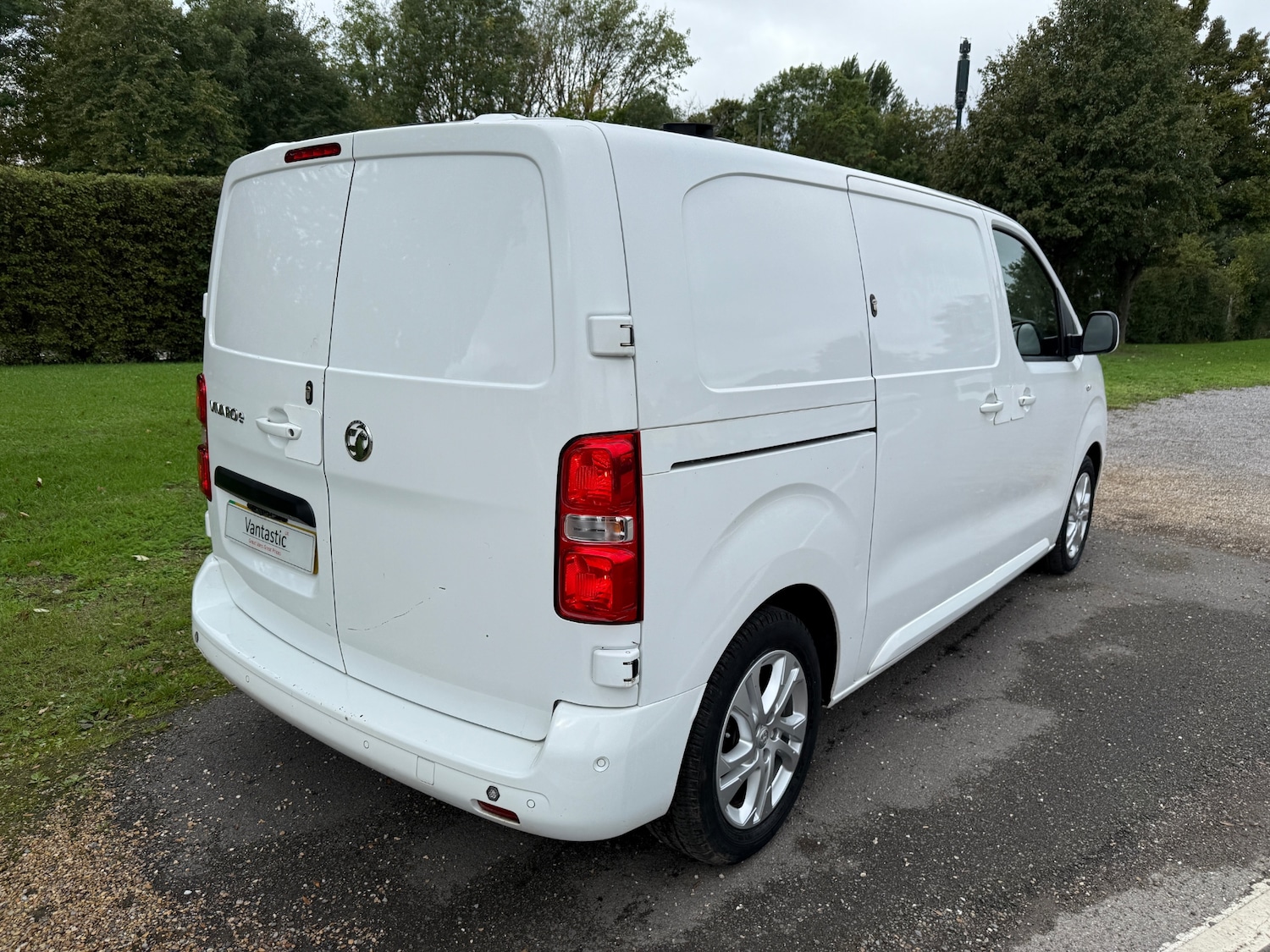 Used Vauxhall Vivaro 2022 for sale - 76027020: Photo 9