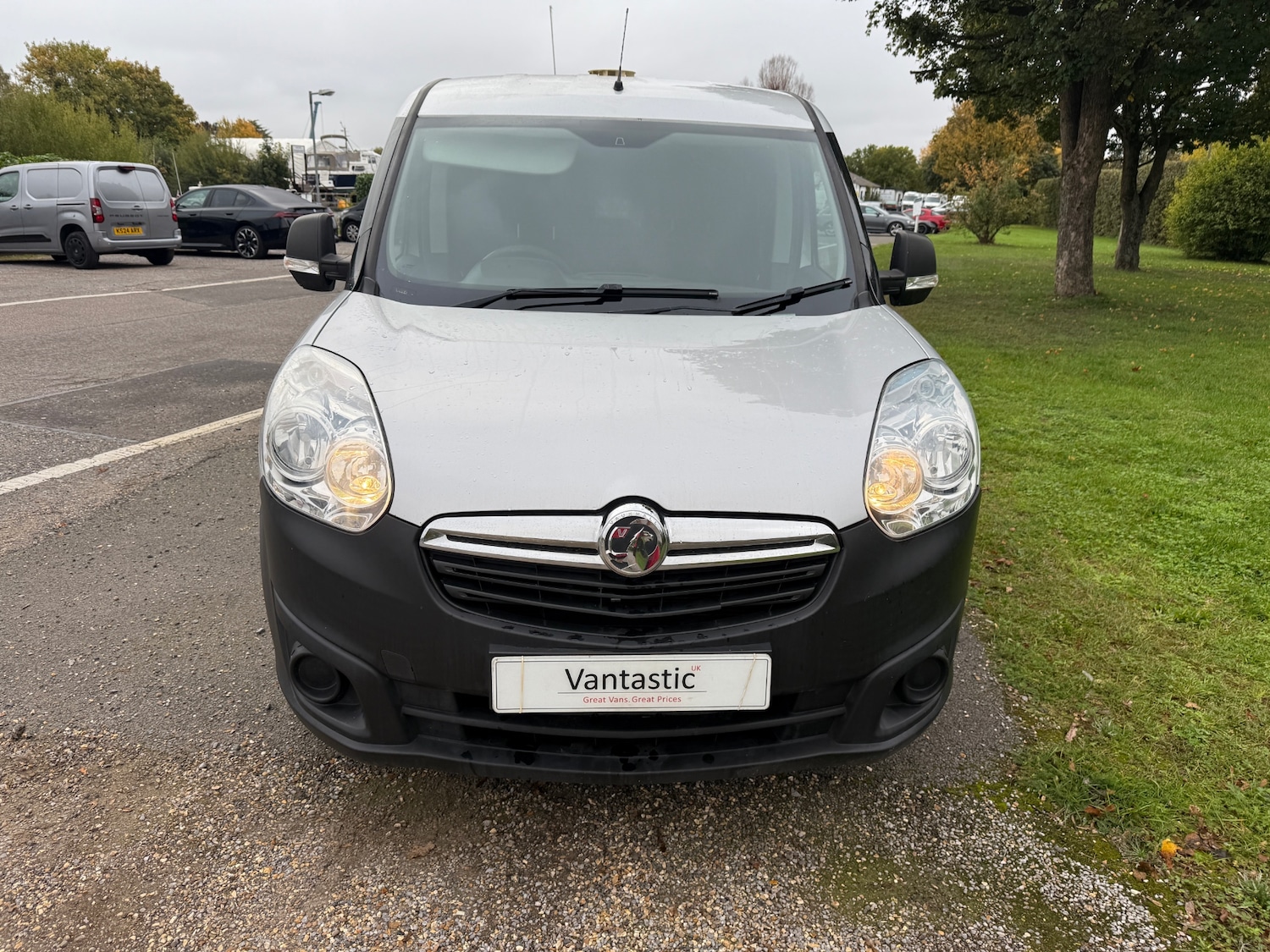 Used Vauxhall Combo 2017 for sale - 76290574: Photo 14