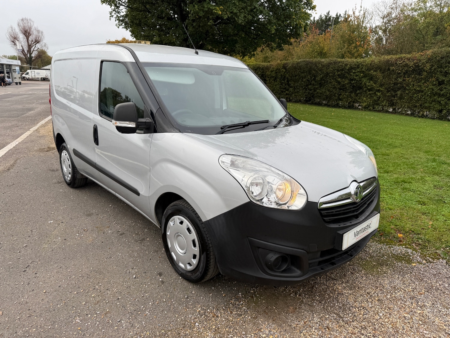 Used Vauxhall Combo 2017 for sale - 76290574: Photo 16