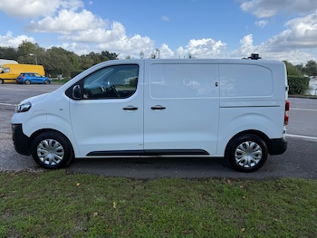 Used Vauxhall Vivaro 2022 for sale - 75931365: Photo