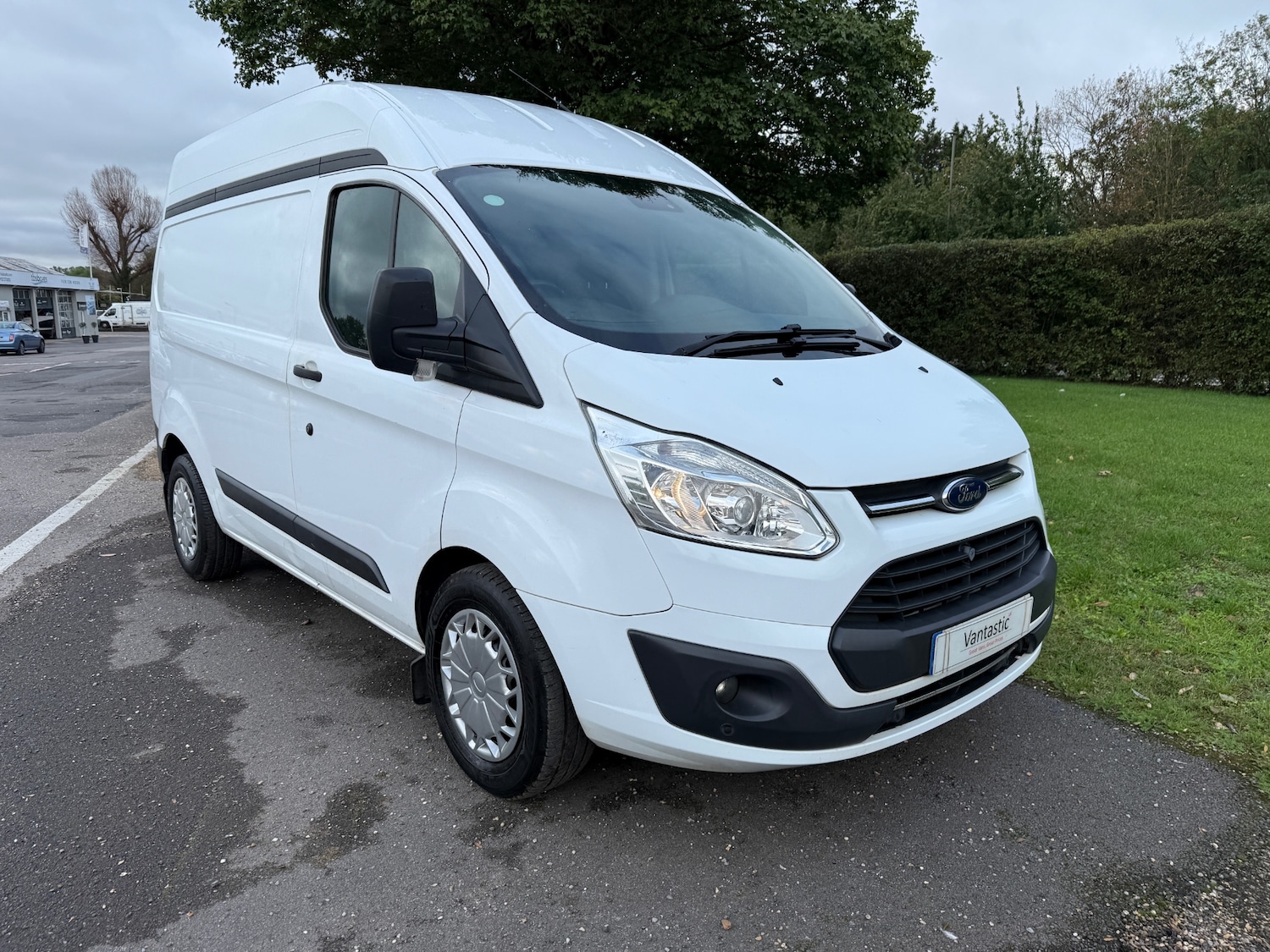 Used Ford Transit Custom 2018 for sale - 76026880: Photo 2