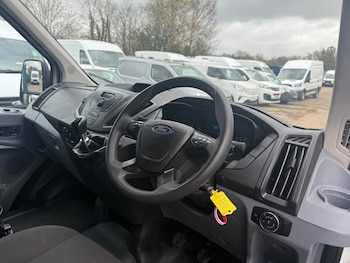 Used Ford Transit 2018 for sale - 78118420: Photo