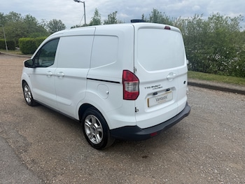 Used Ford Transit Courier 2021 for sale - 78496025: Photo