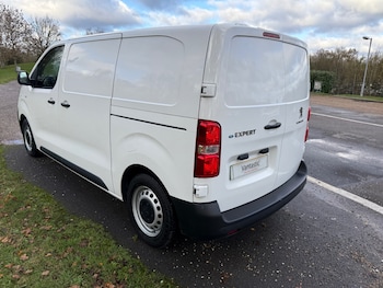 Used Peugeot Expert 2021 for sale - 76704667: Photo
