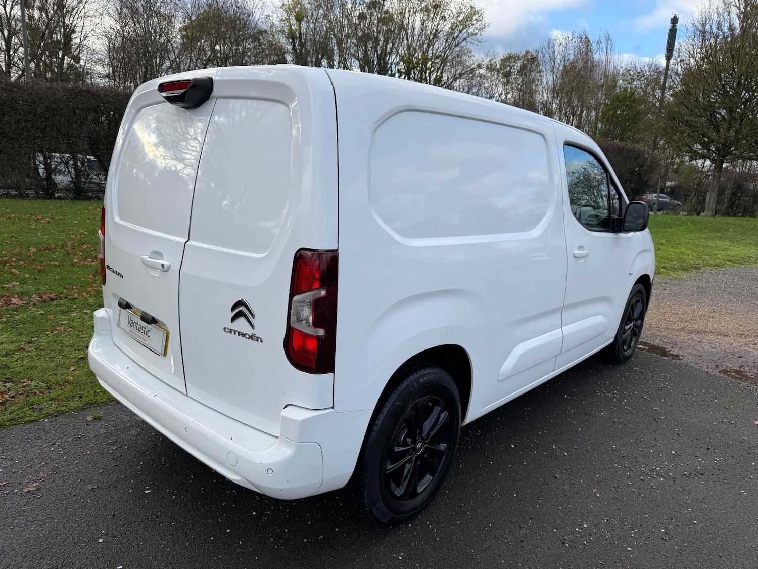 Used Citroen Berlingo 2022 for sale - 76704666: Photo 15