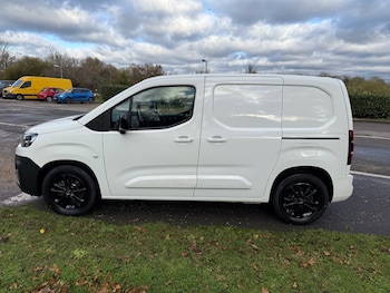 Used Citroen Berlingo 2022 for sale - 76704666: Photo