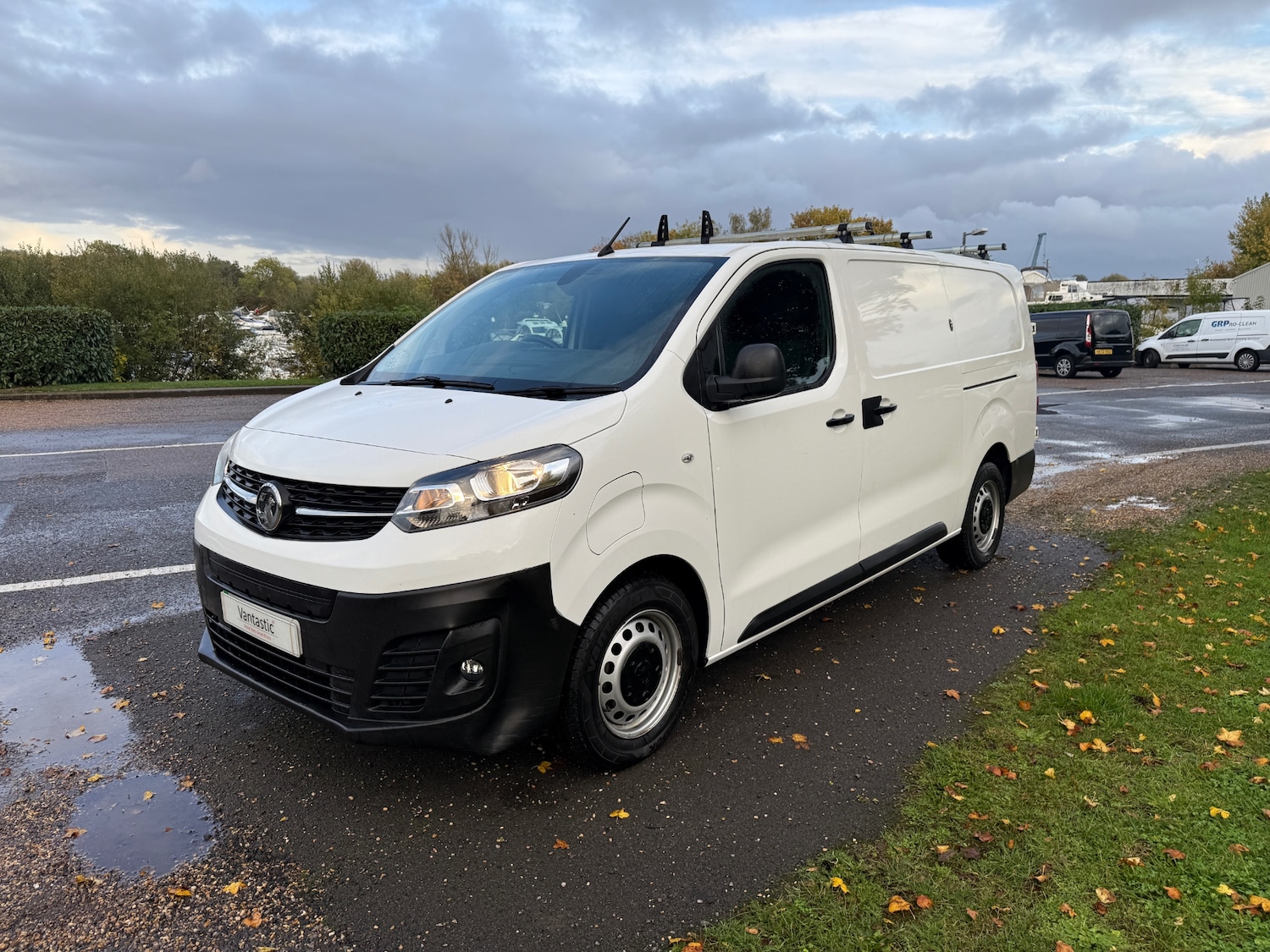 Used Vauxhall Vivaro 2022 for sale - 76327776: Photo 2