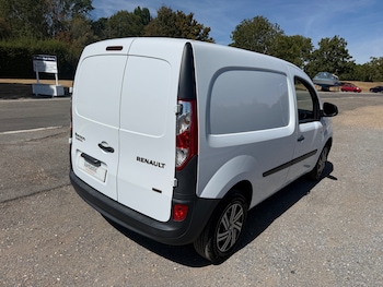 Used Renault Kangoo 2021 for sale - 79571872: Photo