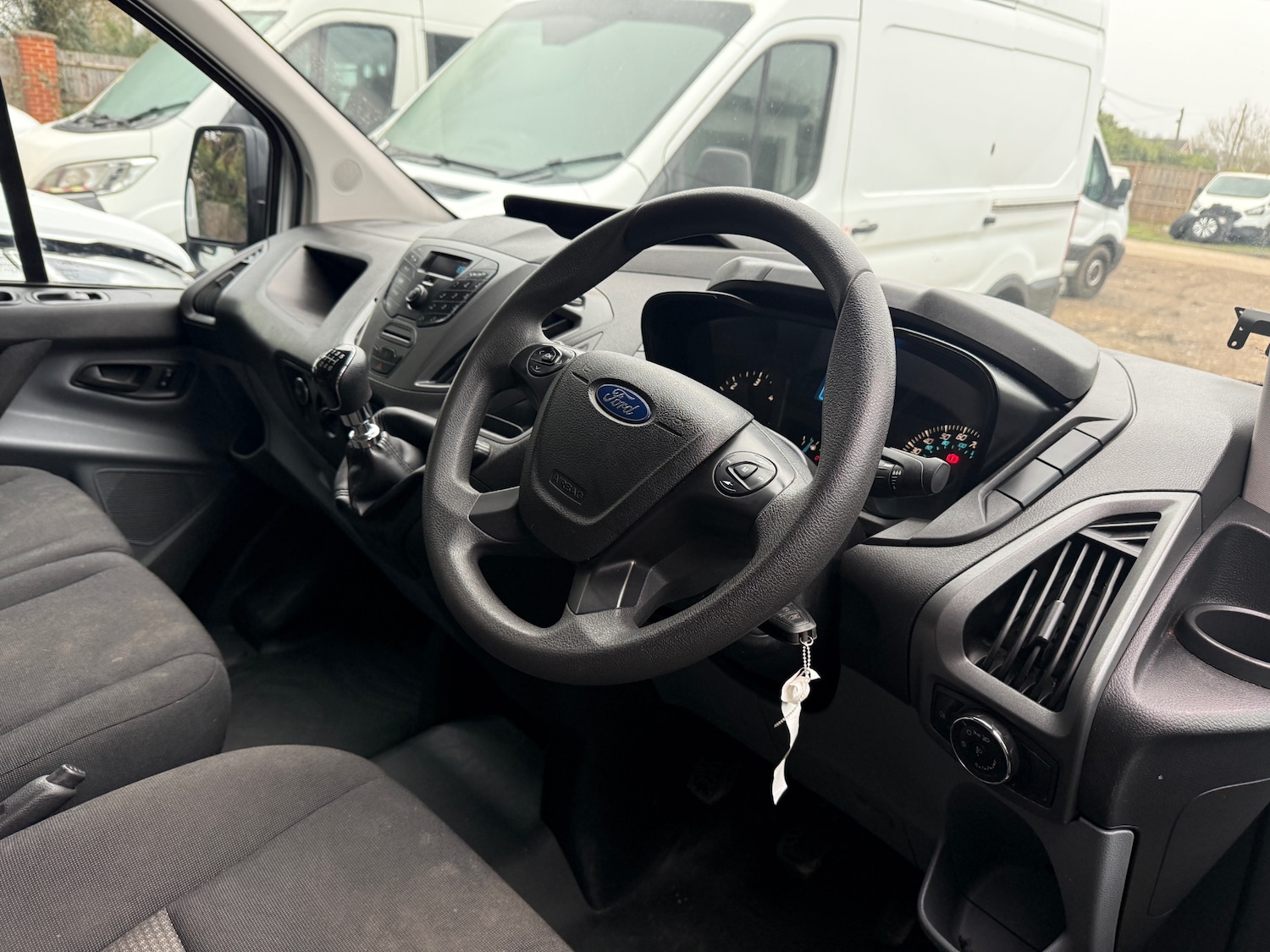 Used Ford Transit Custom 2018 for sale - 78118120: Photo 23