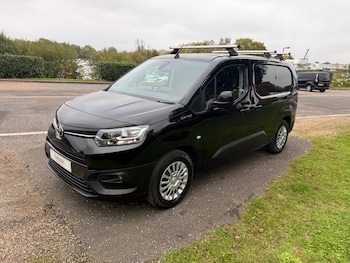 Used Toyota ProAce 2022 for sale - 76285597: Photo 2