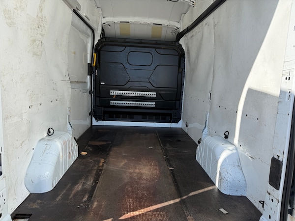 Used Ford Transit 2018 for sale - 76143188: Photo 22