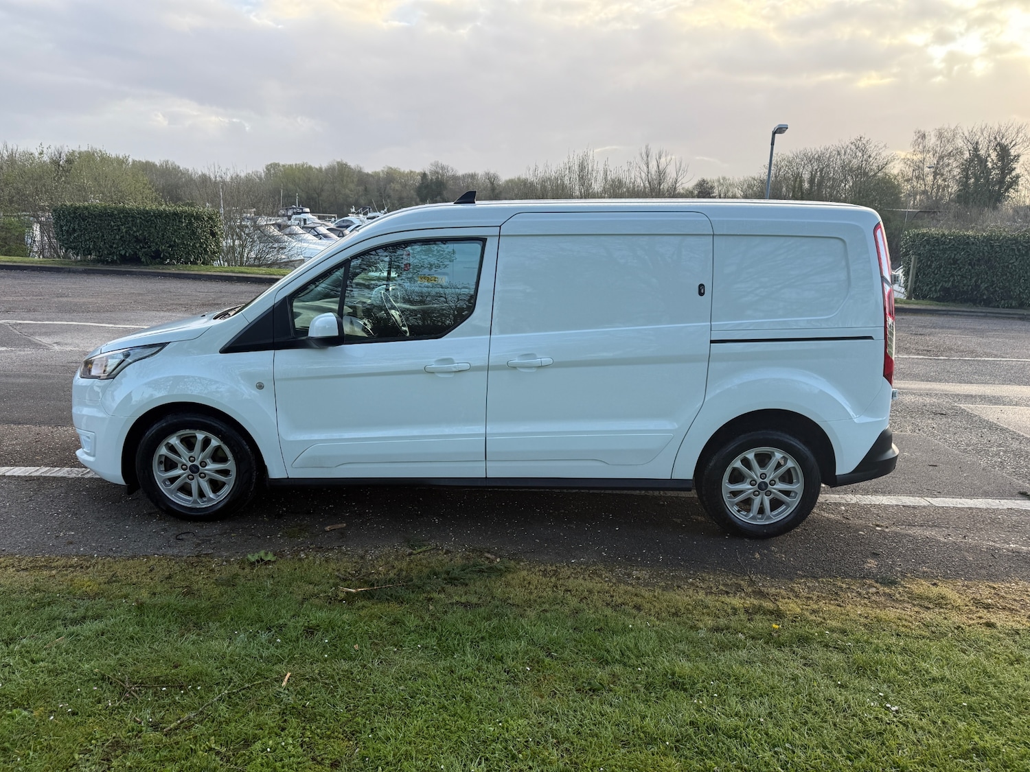 Used Ford Transit Connect 2022 for sale - 78120856: Photo 2