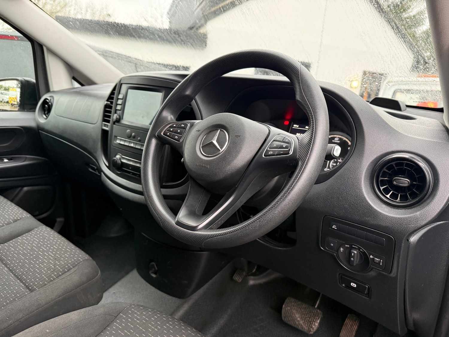 Used Mercedes-Benz Vito 2022 for sale - 77010641: Photo 25
