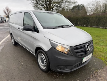 Used Mercedes-Benz Vito 2022 for sale - 77010641: Photo