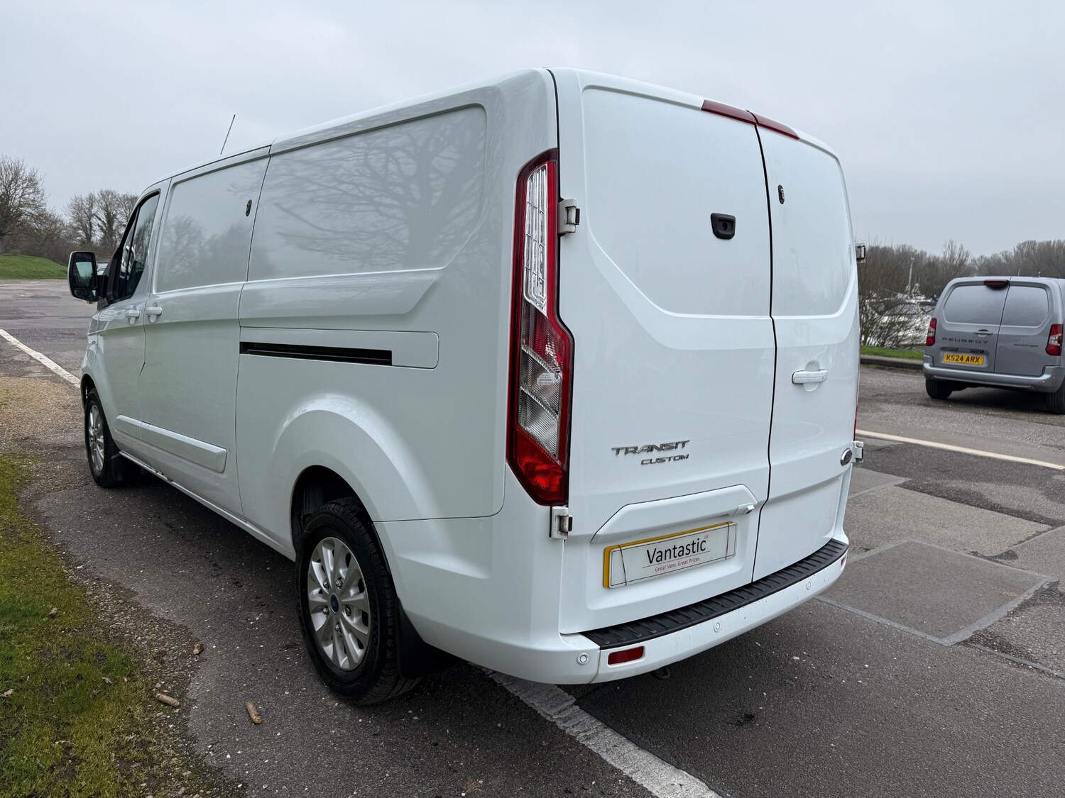 Used Ford Transit Custom 2023 for sale - 77810693: Photo 12