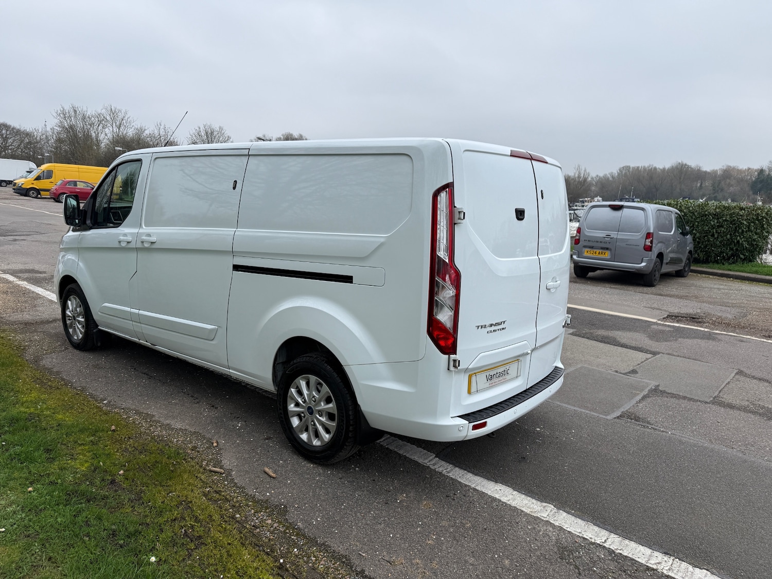 Used Ford Transit Custom 2023 for sale - 77810693: Photo 13