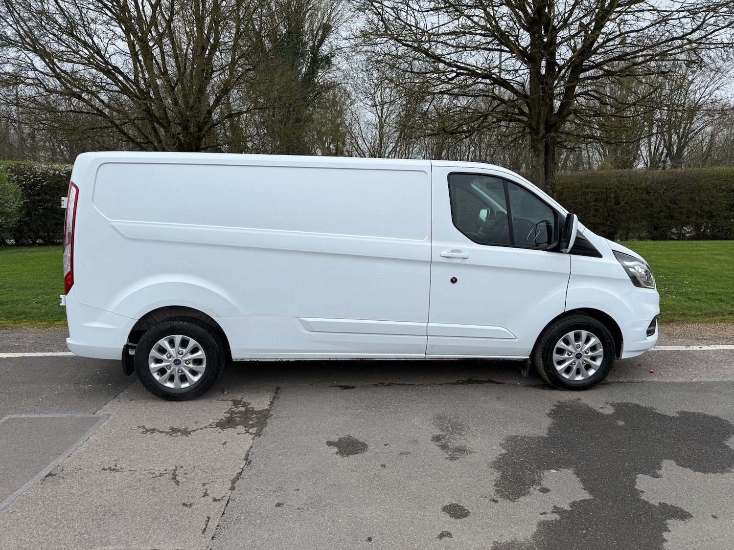 Used Ford Transit Custom 2023 for sale - 77810693: Photo 4