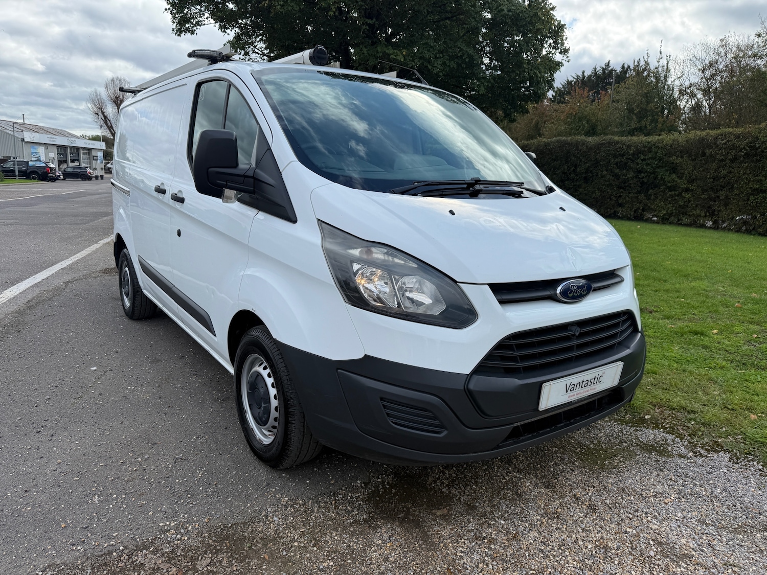 Used Ford Transit Custom 2017 for sale - 76218749: Photo 17