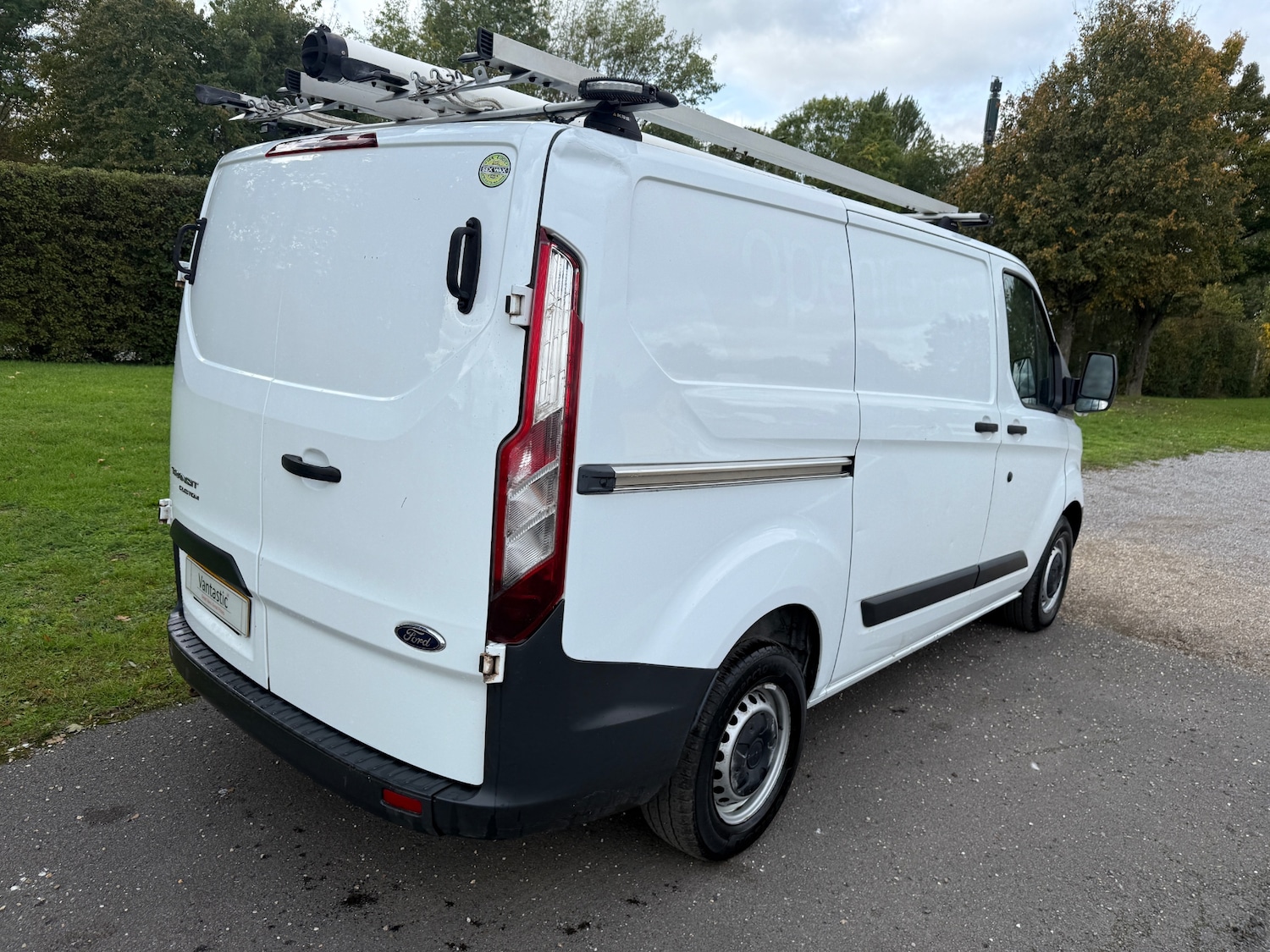 Used Ford Transit Custom 2017 for sale - 76218749: Photo 5