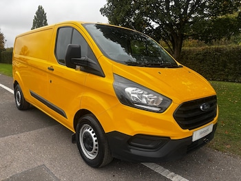 2018 (68) - 2.0 TDCi 130ps Low Roof Van
