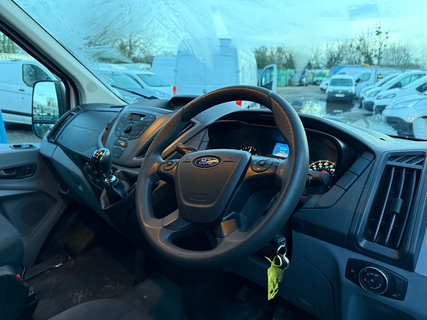 Used Ford Transit 2018 for sale - 77106176: Photo 21
