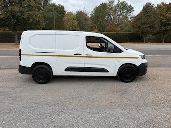 Used Peugeot Partner 2019 for sale - 79572774: Photo
