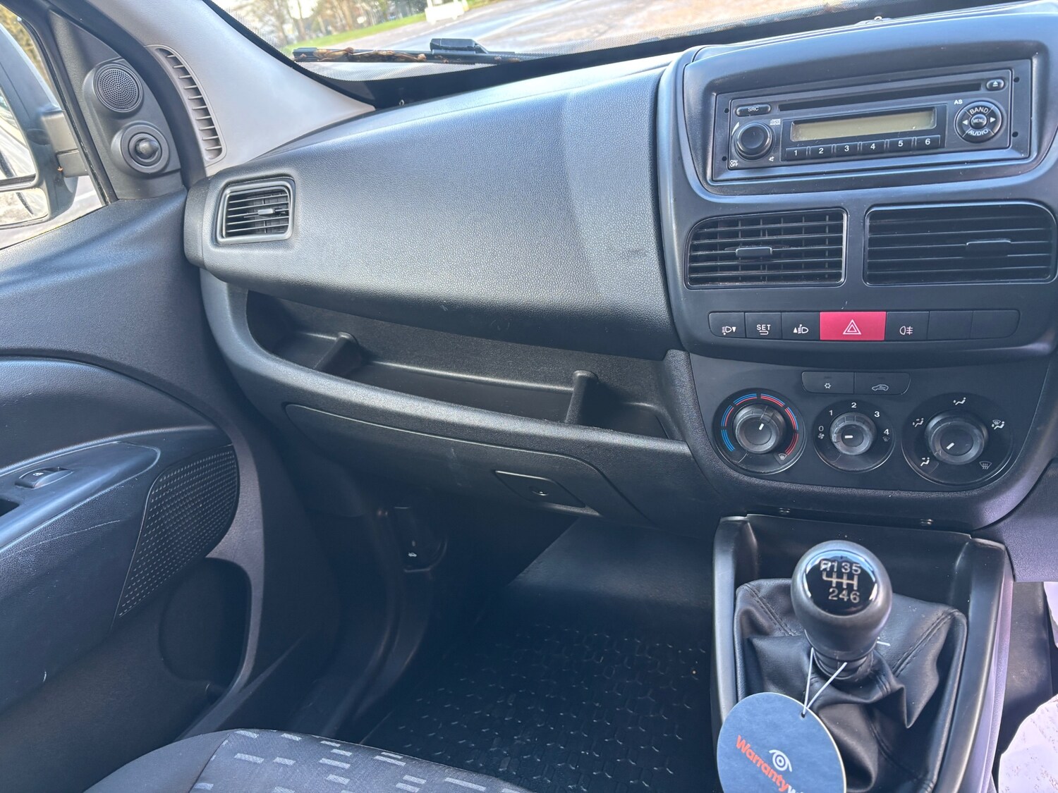 Used Vauxhall Combo 2018 for sale - 77365481: Photo 21