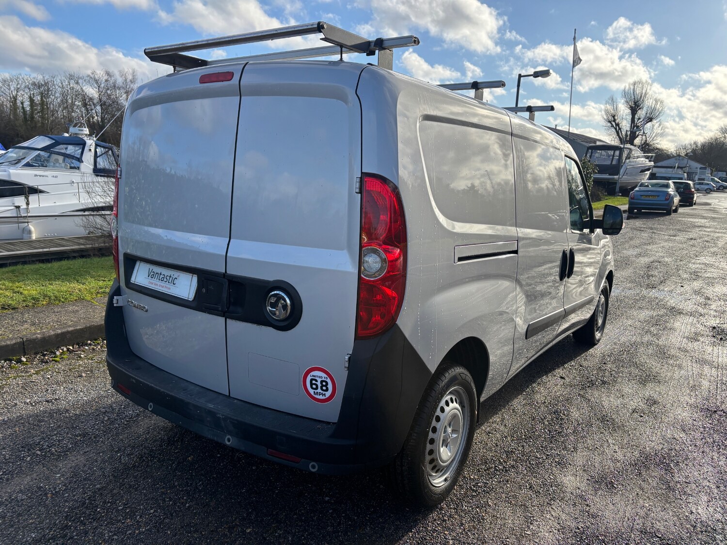 Used Vauxhall Combo 2018 for sale - 77365481: Photo 4