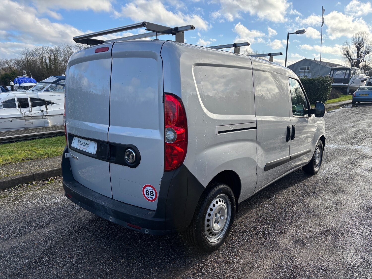 Used Vauxhall Combo 2018 for sale - 77365481: Photo 8