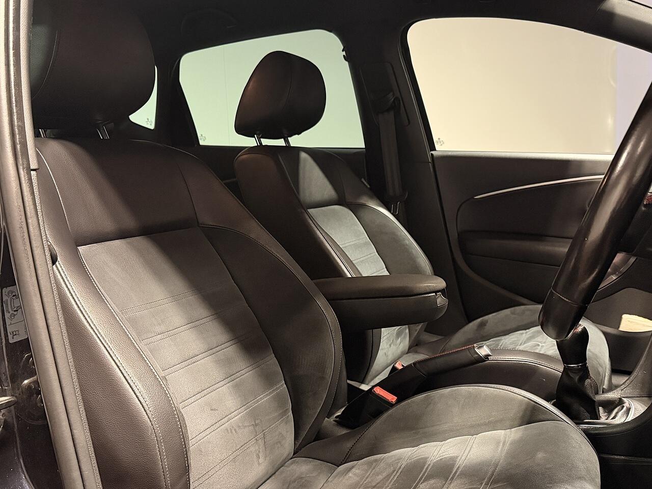 Used Volkswagen Polo for sale - 76992373: Photo 24