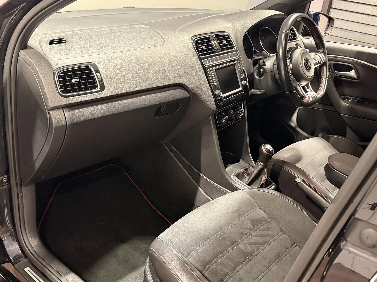 Used Volkswagen Polo for sale - 76992373: Photo 25