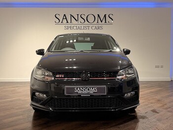 Used Volkswagen Polo 2016 for sale - 76992373: Photo