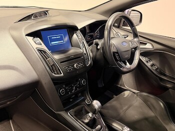 Used Ford Focus 2016 for sale - 77377672: Photo