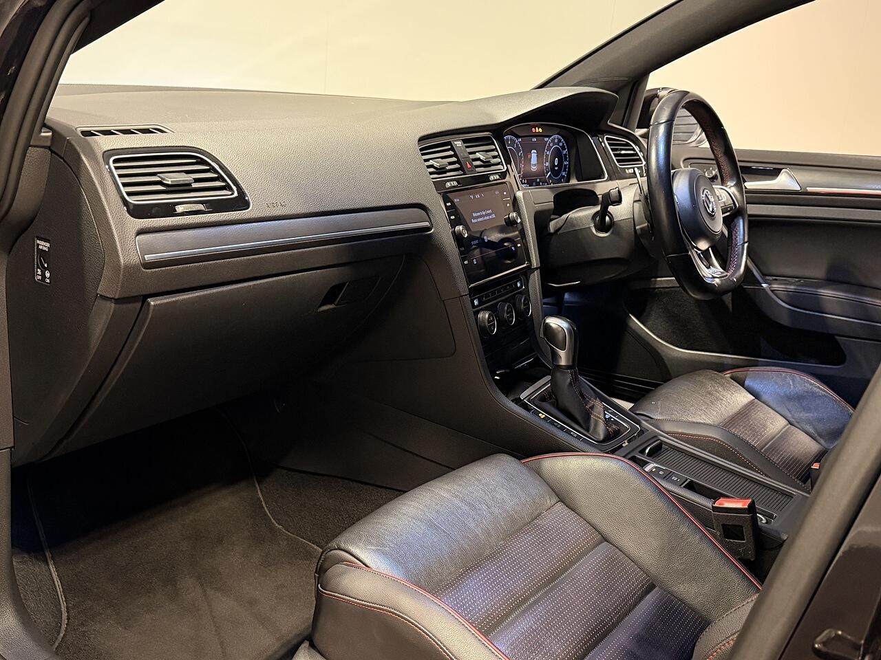 Used Volkswagen Golf 2019 for sale - 76635460: Photo 29